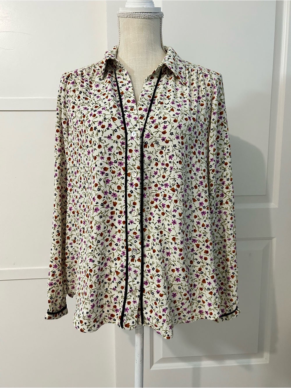 Zara Cream Floral Button-Down with Black Piping